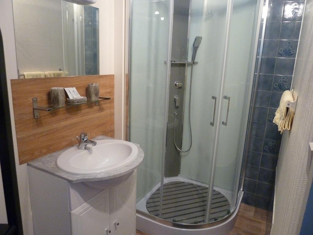 Chambres D'Hotes L'Insulaire Saint-Denis-d'Oleron Phòng bức ảnh